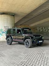 Jeep Wrangler Unlimited Sport 2.8 CRD Sport - Jeep Wrangler aus 2012: Unlimited