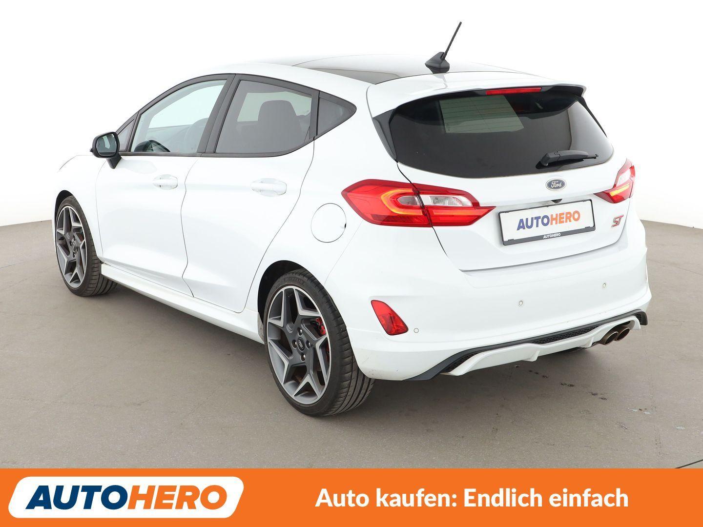 Ford Fiesta 1.5 EcoBoost ST *NAVI*LED*PDC*TEMPO*SHZ*