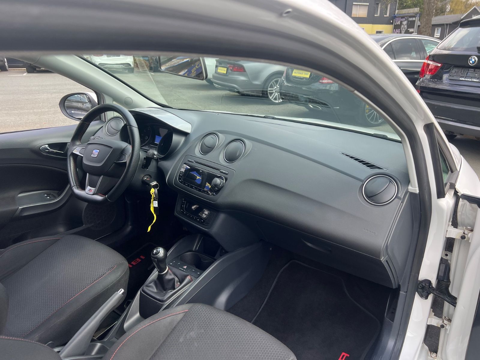 Fahrzeugabbildung SEAT Ibiza SC FR Sport * 1.HAND * SCHECKHEFTGEPFLEGT*