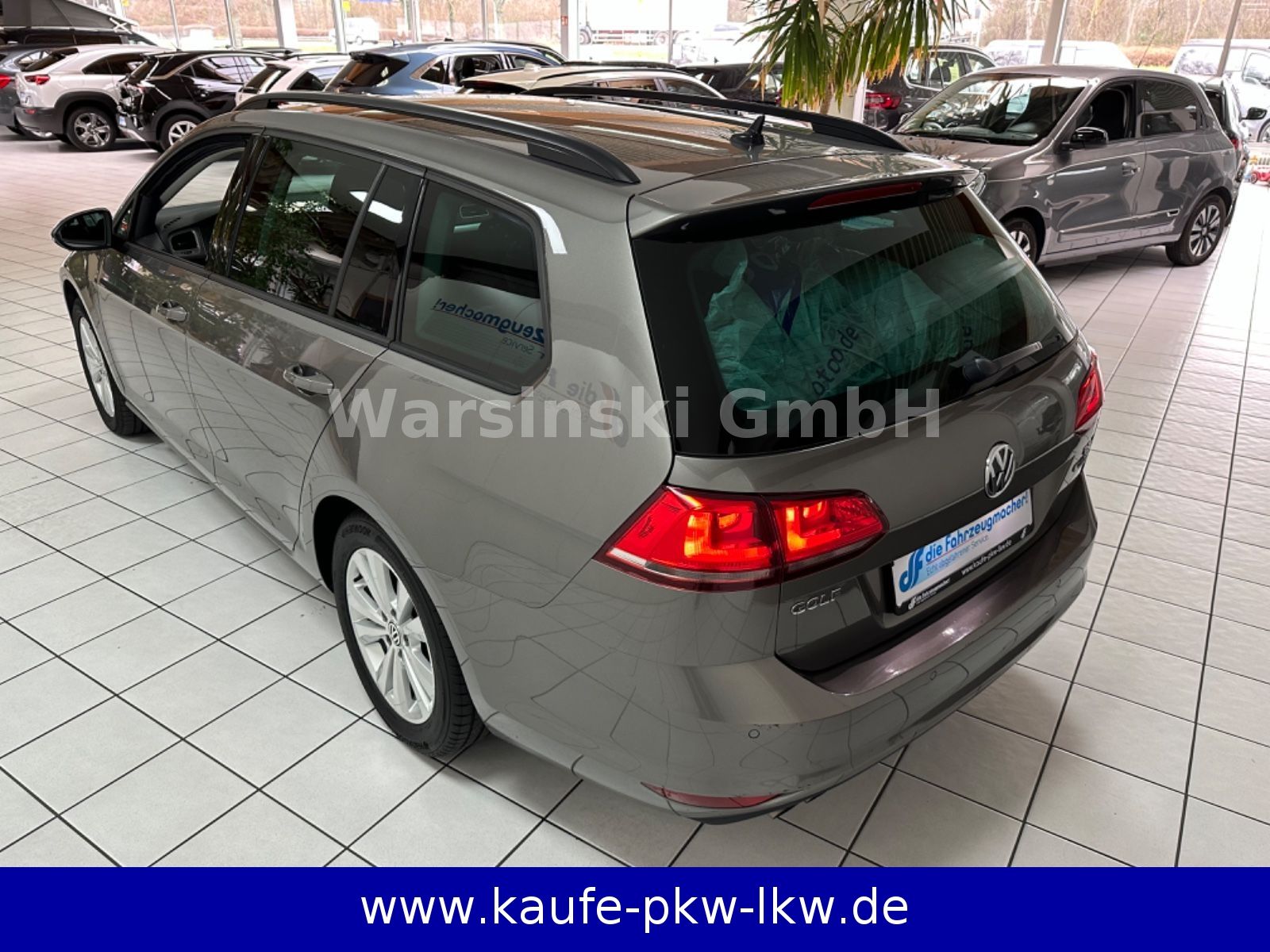 Fahrzeugabbildung Volkswagen Golf VII Variant Comfortline*XENON*36tkm*