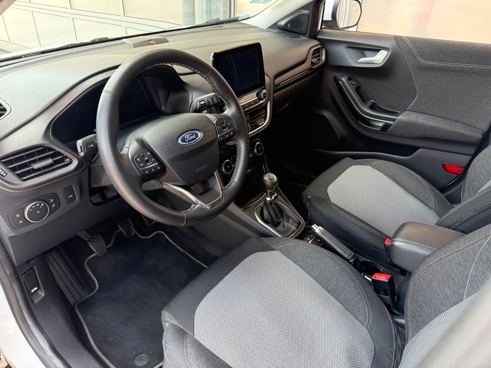 Ford Puma Titanium X LED B&O BLIS RFK PDC imagem 2