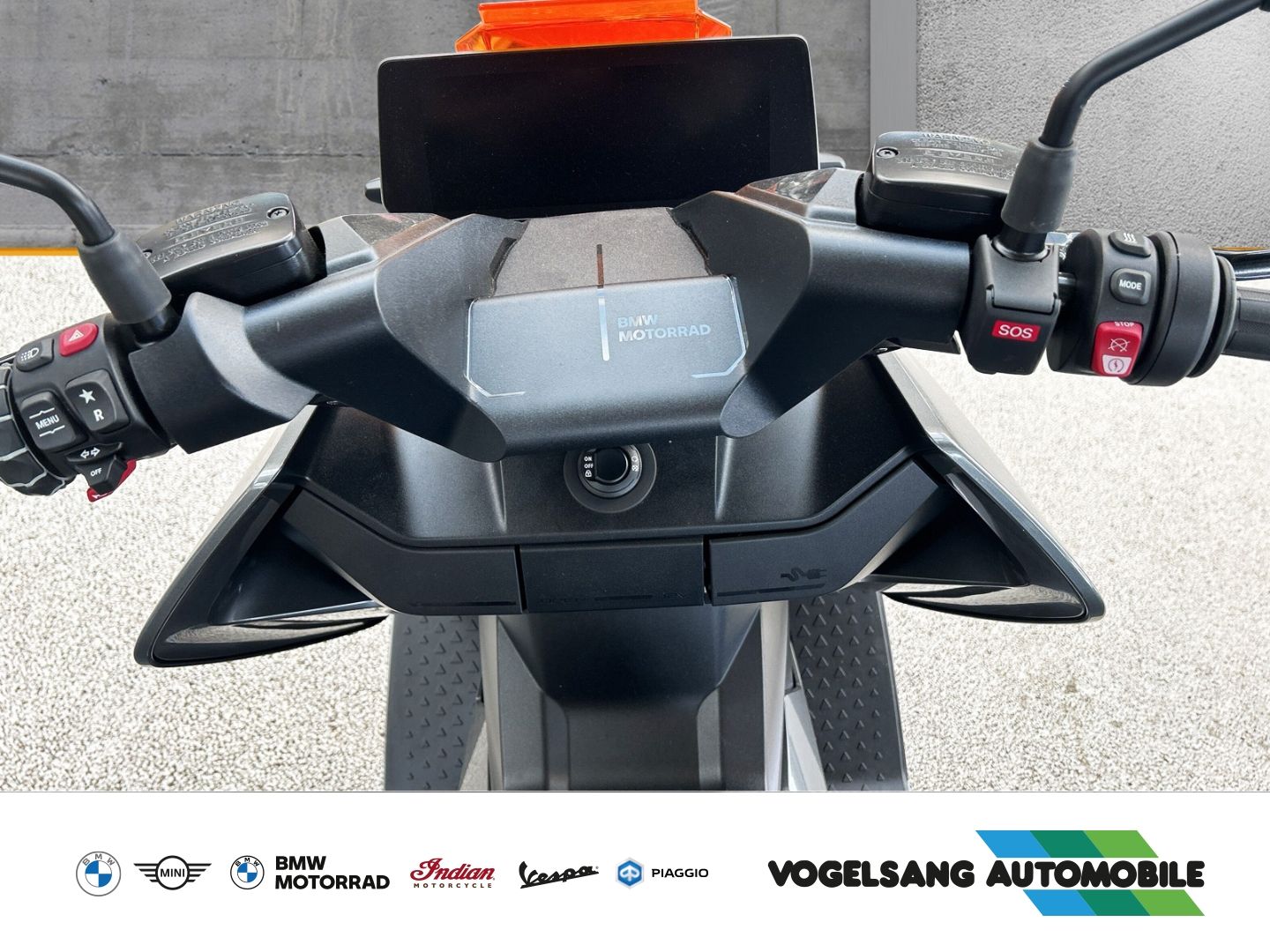 Fahrzeugabbildung BMW CE 04 Dynamik-Paket, Komfort-Paket, Topcase, Sei