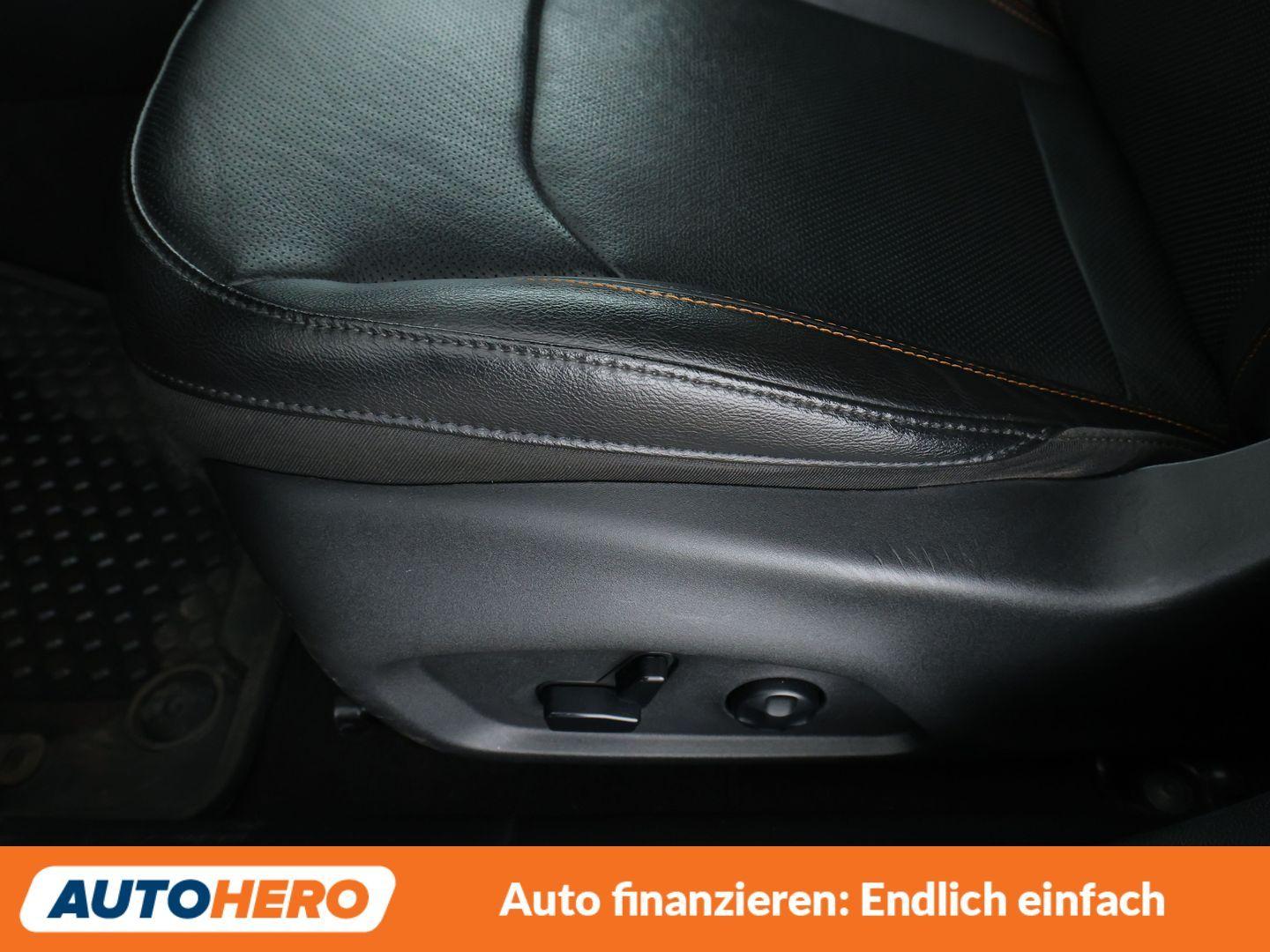 Jeep Compass 1.4 M-Air Limited 4WD Aut.*NAVI*ACC*CAM*