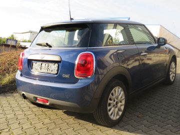 MINI One First - 7