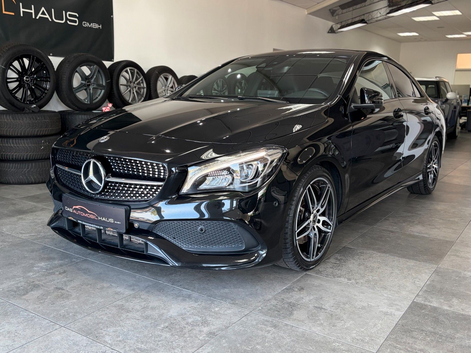 MERCEDES-BENZ CLA 220*AMG*4Matic*LED*Night*Limo*AHK*Kamera*