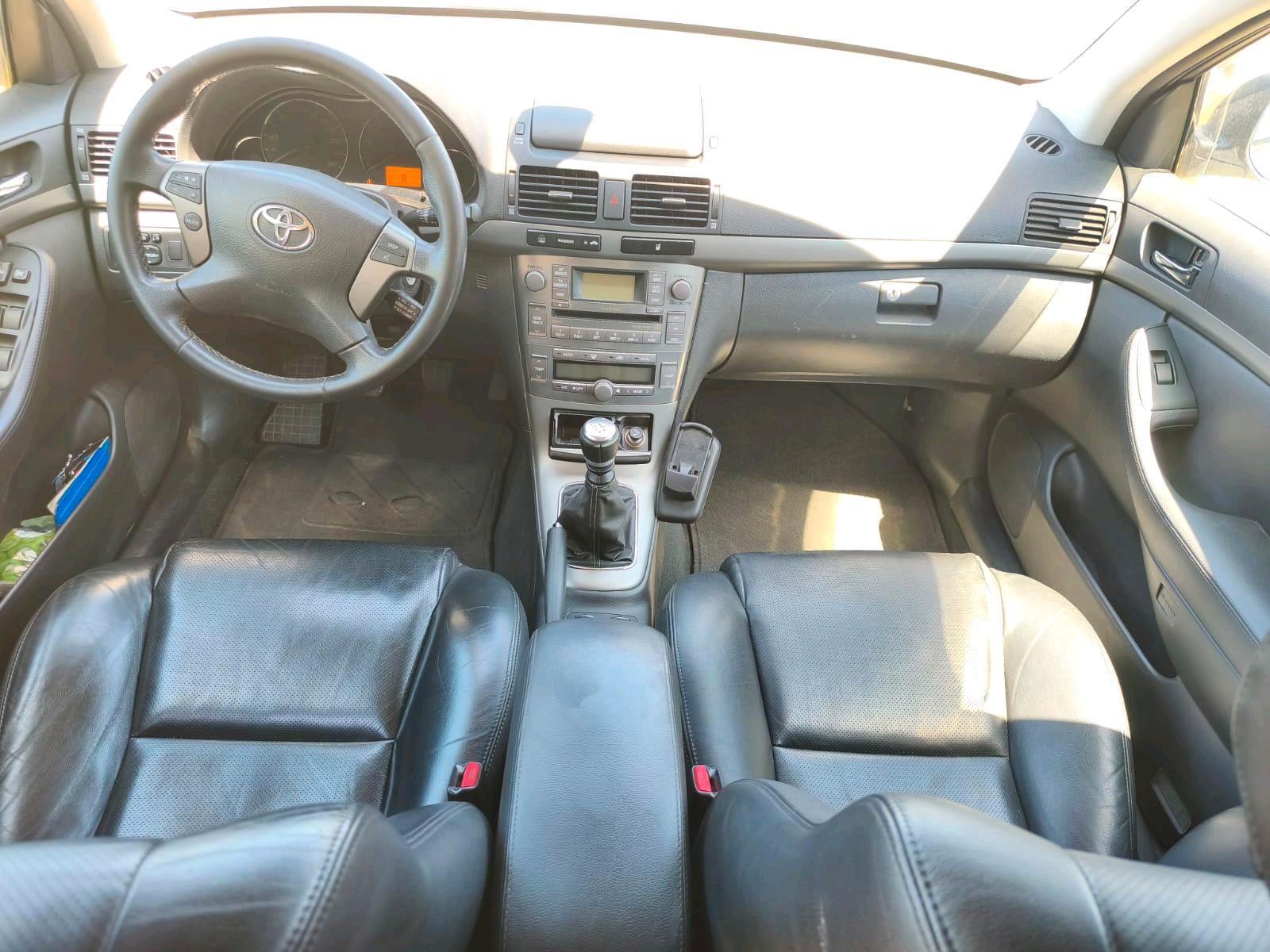 Toyota Avensis 2006 — photo 13