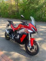 BMW S1000XR mit Tieferlegung  - BMW M 1000 XR