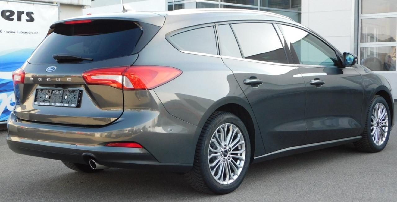 Ford Focus Turnier Titanium