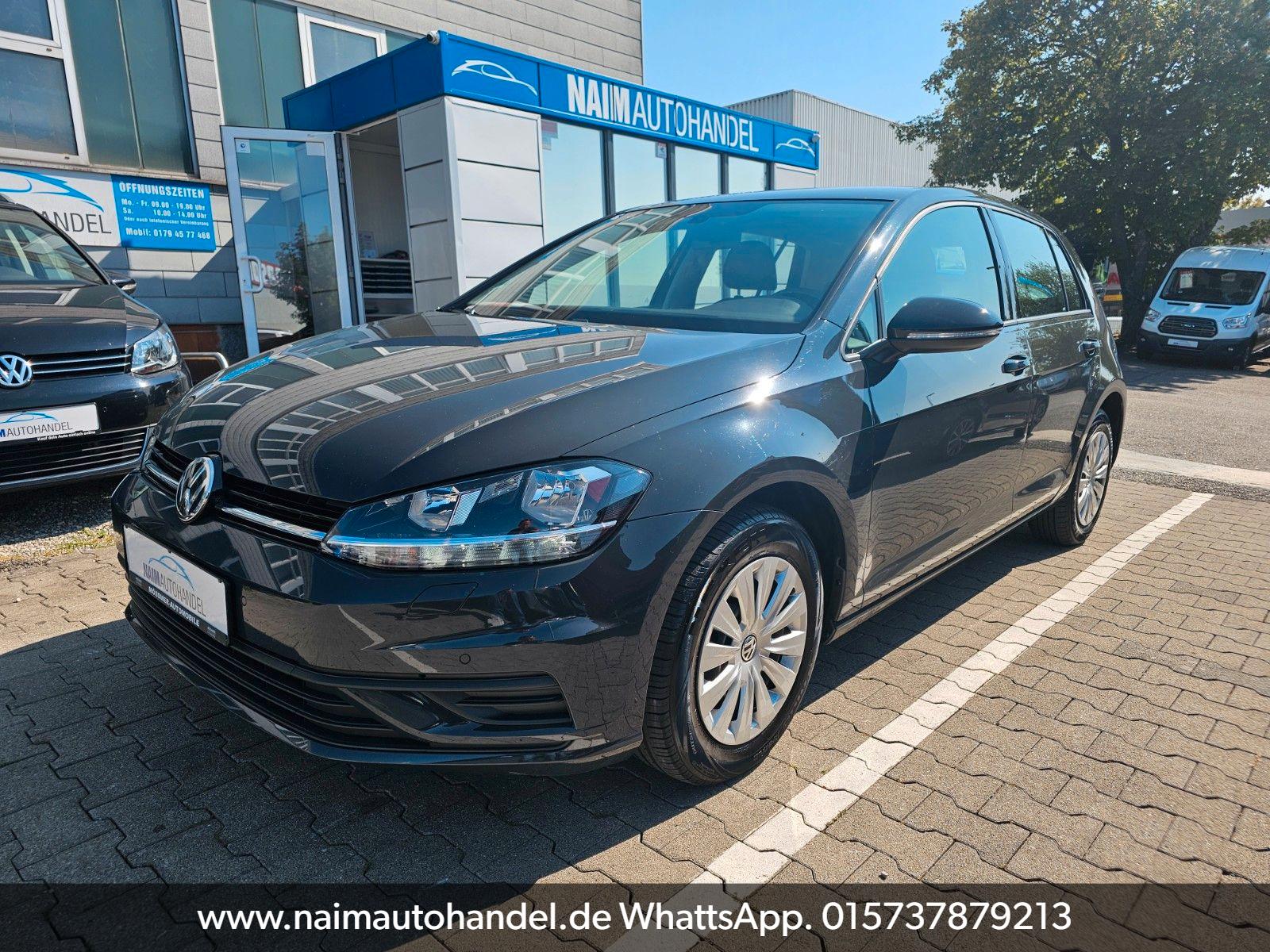 Volkswagen Golf VII Lim. Trendline PDC CarPlay