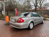 Mercedes-Benz E 240 E-Klasse Limousine  G... - gebrauchte Mercedes-Benz E 240 aus dem Jahr 2004
