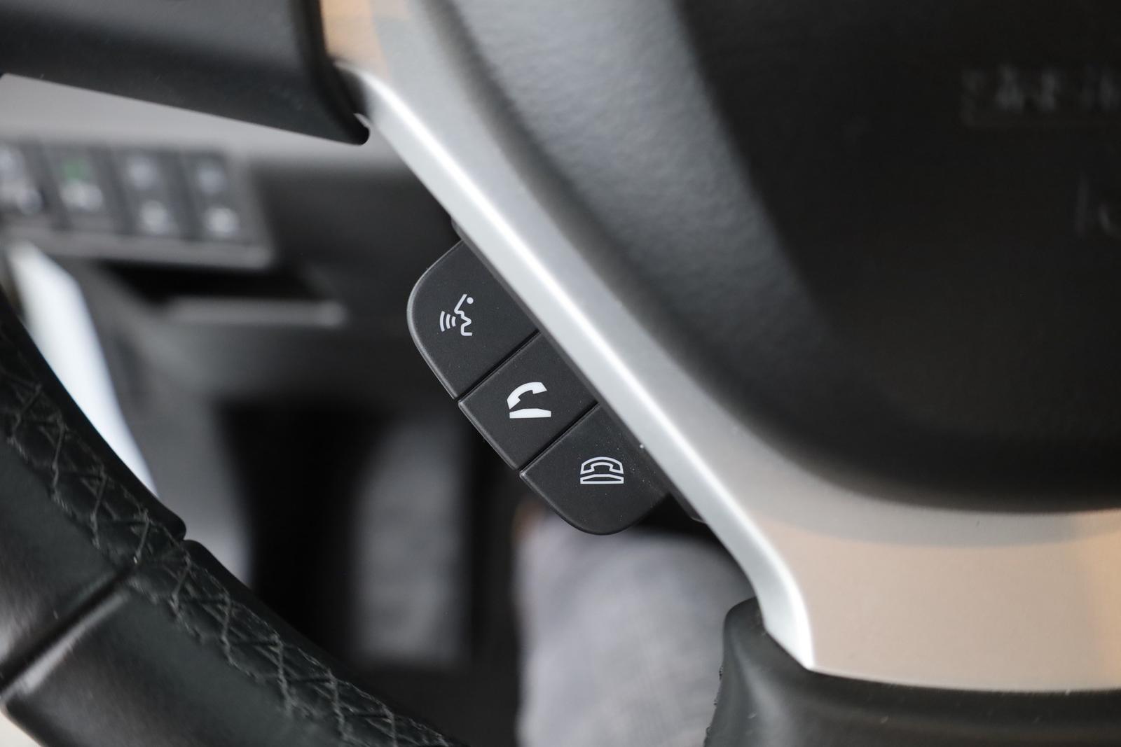 Suzuki S-Cross 1.4 4WD LED ACC Navi Kamera Sitzheizung