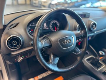 MYAUTOCENTER – Gebraucht- und Jahreswagen mit Werkstattservice in Pfaffenhofen Audi A3 *Sportback*TEMPO*AHK*2-ZONEN*TÜV-327*