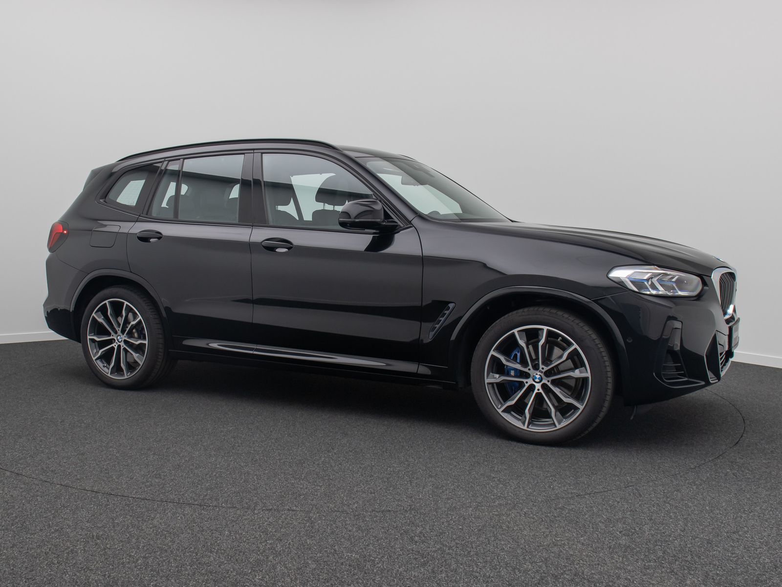 Fahrzeugabbildung BMW X3 M40i Laser HUD DAB 360° DisplKey Panorama 20"