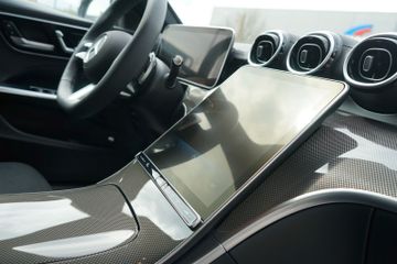 Fahrzeugabbildung Mercedes-Benz C 300d T-Modell*AMG*360 KAMERA*DIGI-LED*MBUX