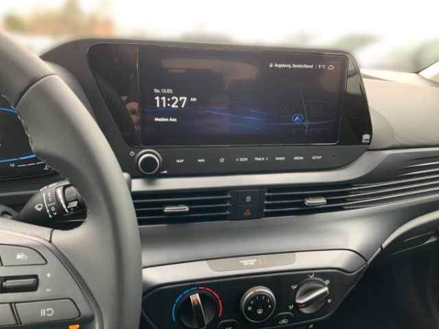 Fahrzeugabbildung Hyundai BAYON FL (MY25) 1.0 T-GDI Select Navi Kamera Ein