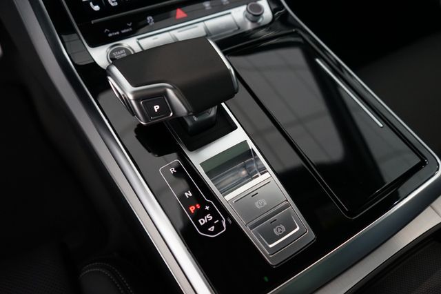 Audi Q7 50 TDI quattro S line | HuD | Pano | 7-Sitze