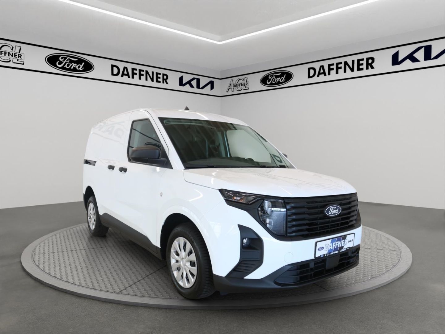 Fahrzeugabbildung Ford Transit Courier Trend 1.0 EcoBoost DAB