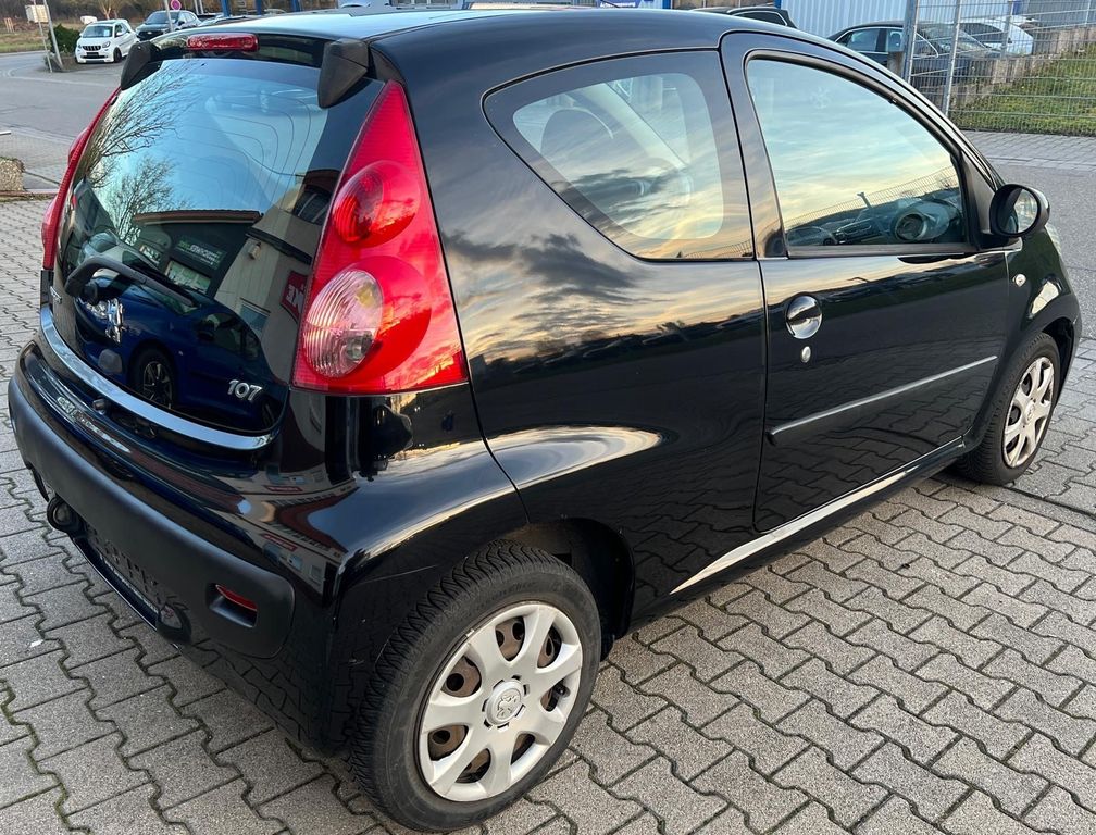 Peugeot 107