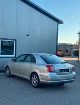 Toyota avensis(Automatik) - gebrauchte Toyota Avensis aus dem Jahr 2007