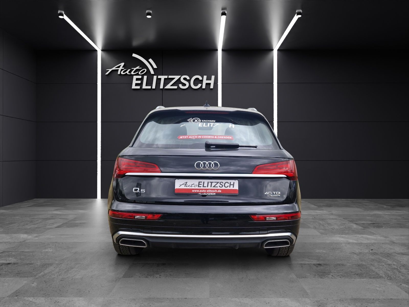Fahrzeugabbildung Audi Q5 40 TDI quattro S line Navi RearView
