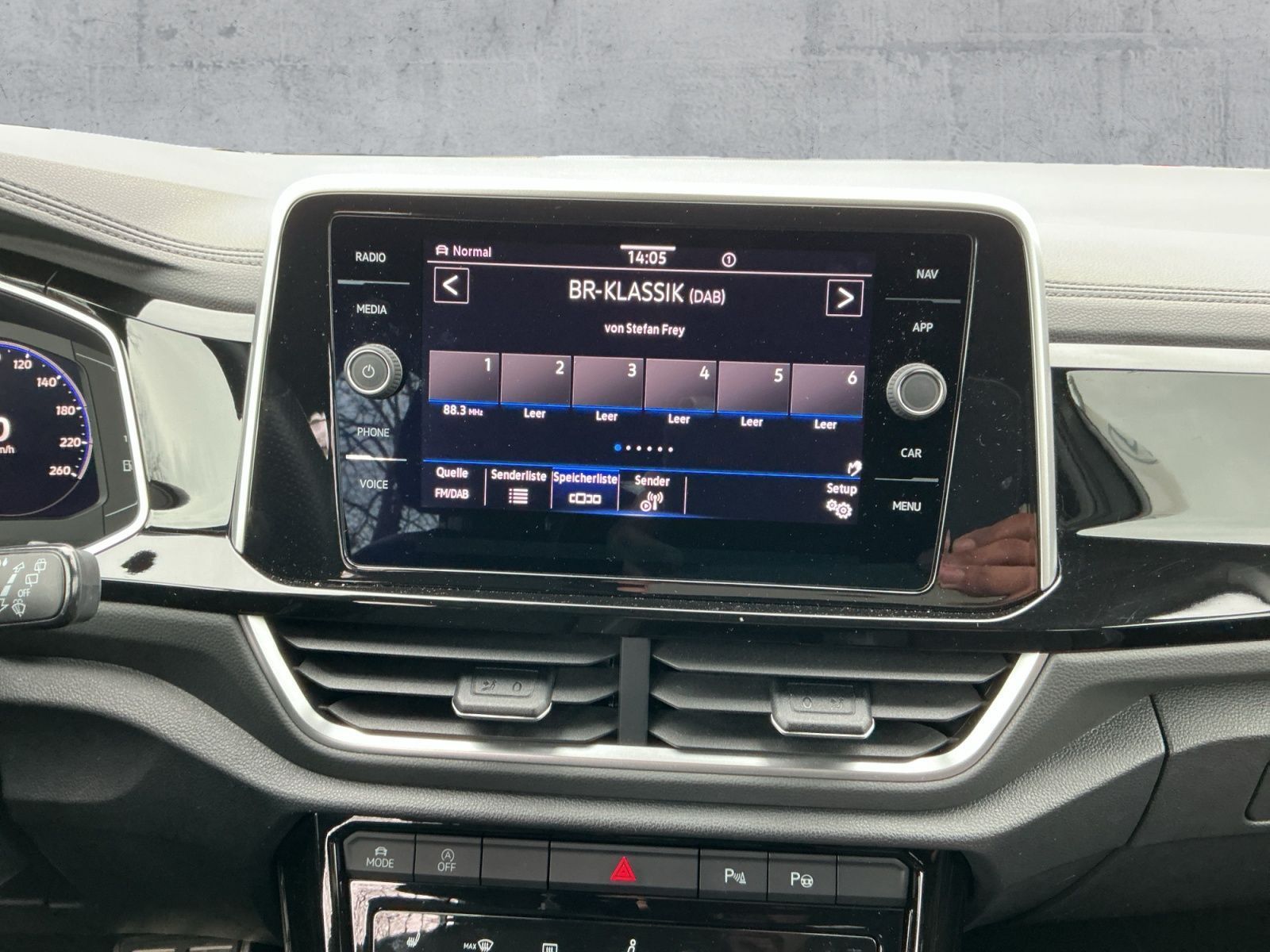 Volkswagen T-Roc - Bild 11