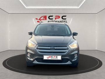 Ford Kuga - 2
