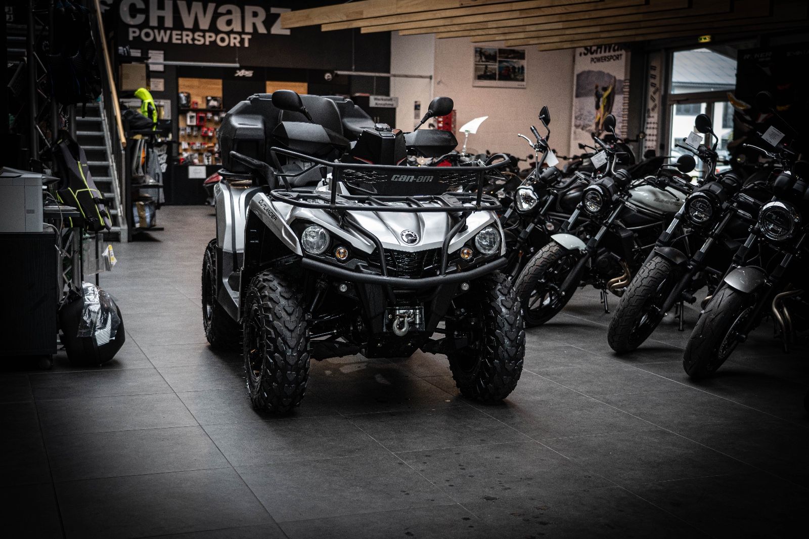 Fahrzeugabbildung Can Am Outlander Max XT 570 viel Zubehör