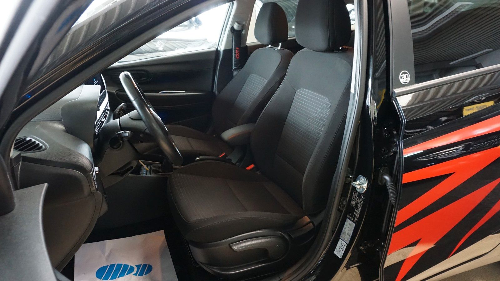 Fahrzeugabbildung Hyundai i20 Edition 30+ *SONDERMODELL*PERFOMANCE