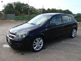 Opel Astra 1.7 CDTI 101CV 5 porte Cosmo - Opel Astra aus 2006 mit Diesel-Antrieb: Limousine