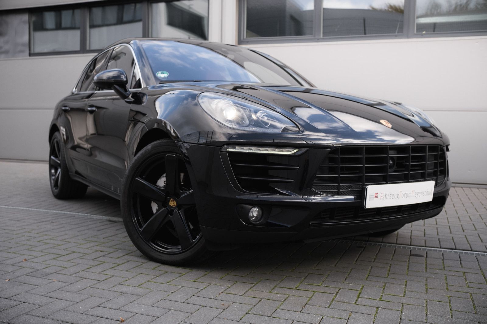 Fahrzeugabbildung Porsche Macan S Diesel-BOSE-Approved-Steuer-Kam.-PAS