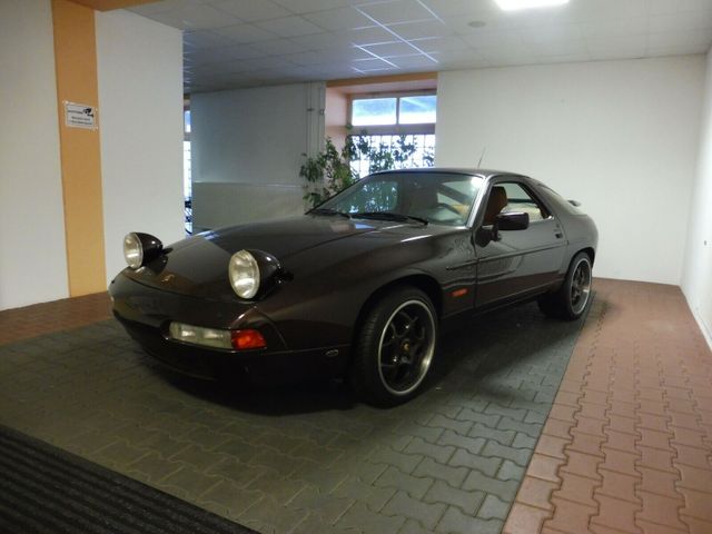 Porsche 928 S4 /Guter Zustand