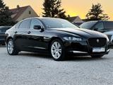 Jaguar XF Prestige - Jaguar XF Prestige mit Diesel-Antrieb