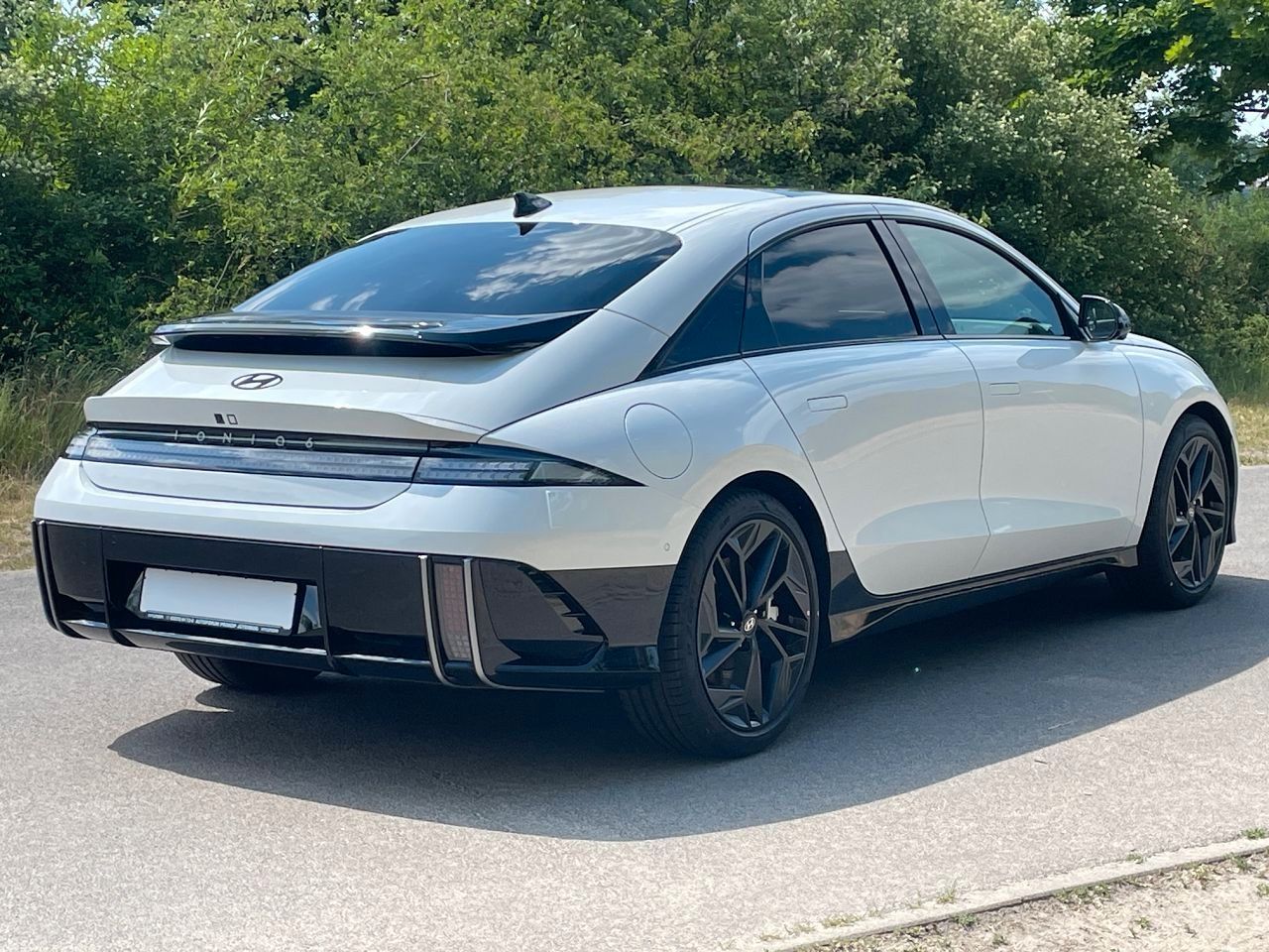 Fahrzeugabbildung Hyundai IONIQ 6 Ioniq 6 First Edition 4WD *MIETKAUF