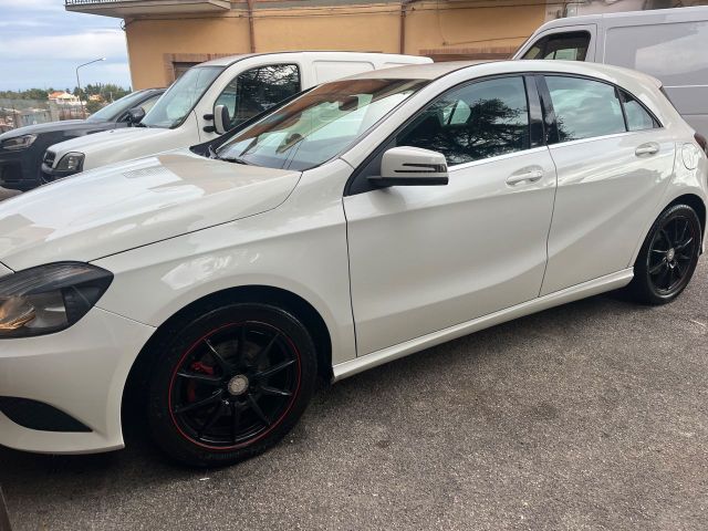 Mercedes-Benz Mercedes-benz A 180 Mercedes classe A 1.6 benzin