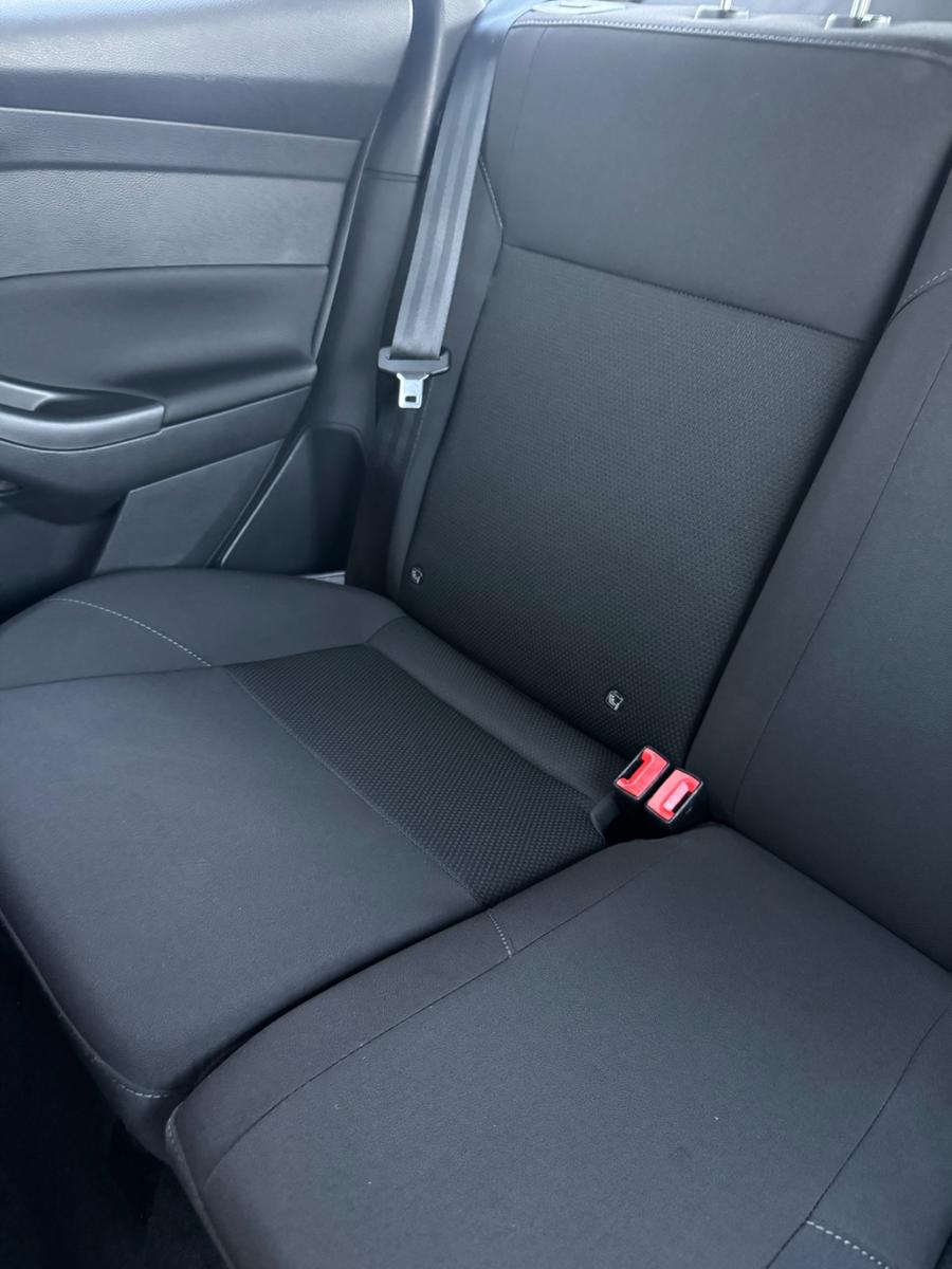 Ford Focus 2015 — photo 16