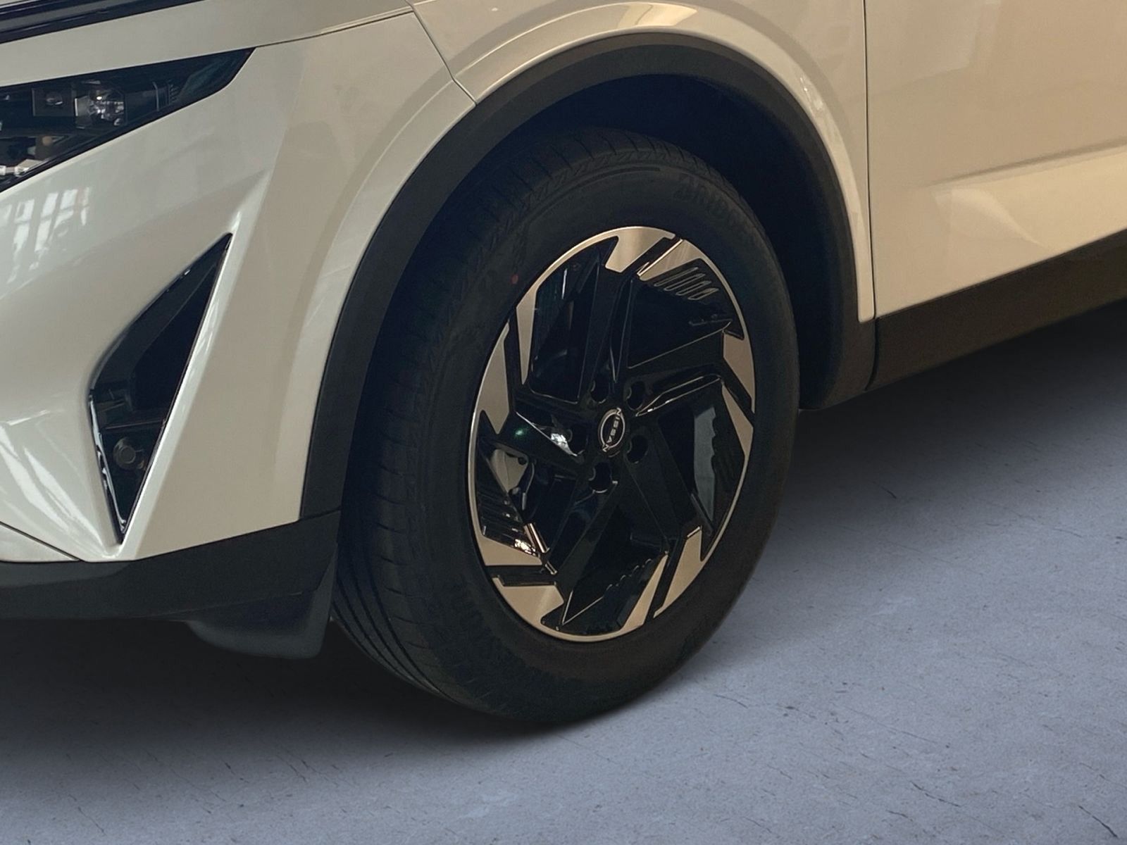 Fahrzeugabbildung Nissan Qashqai 1.3 DIG-T Xtronic MHEV N-Connecta *360'K