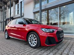 AUDI A1 Sportback 40 TFSI /S LINE / ACC/ CONNECT/ CAM AUDI A1 Sportback 40 TFSI /S LINE / ACC/ CONNECT/ CAM