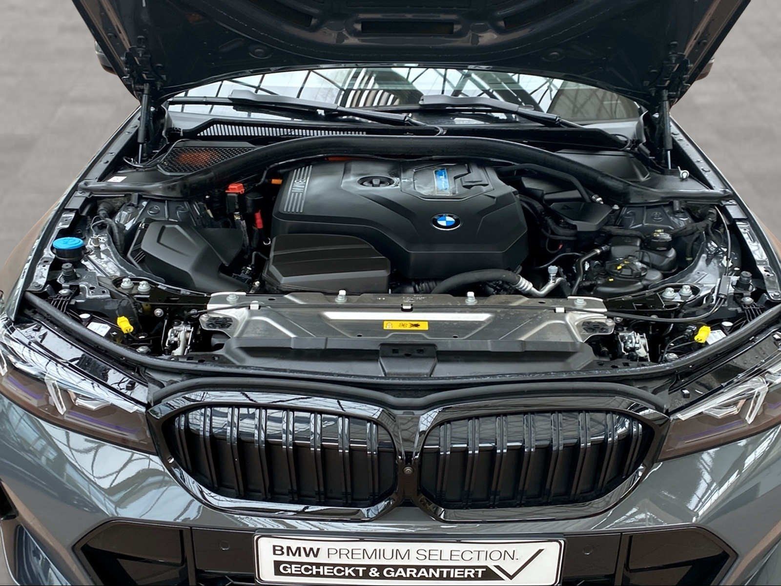 BMW 330 - Bild 21