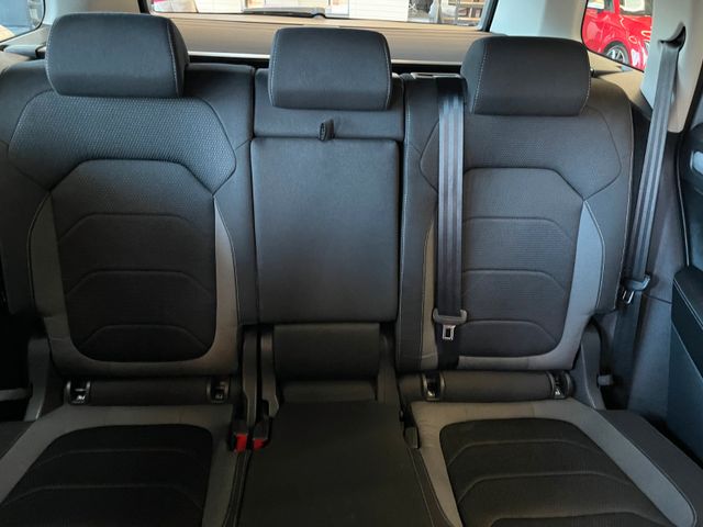 MYAUTOCENTER – Gebraucht- und Jahreswagen mit Werkstattservice in Pfaffenhofen Skoda Kodiaq Tour 4x4 *AHK*Klima*Kamera*