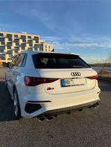 Audi S3 TFSI S tronic quattro Sportback - Modell 2024 - Audi S3 in Hamburg