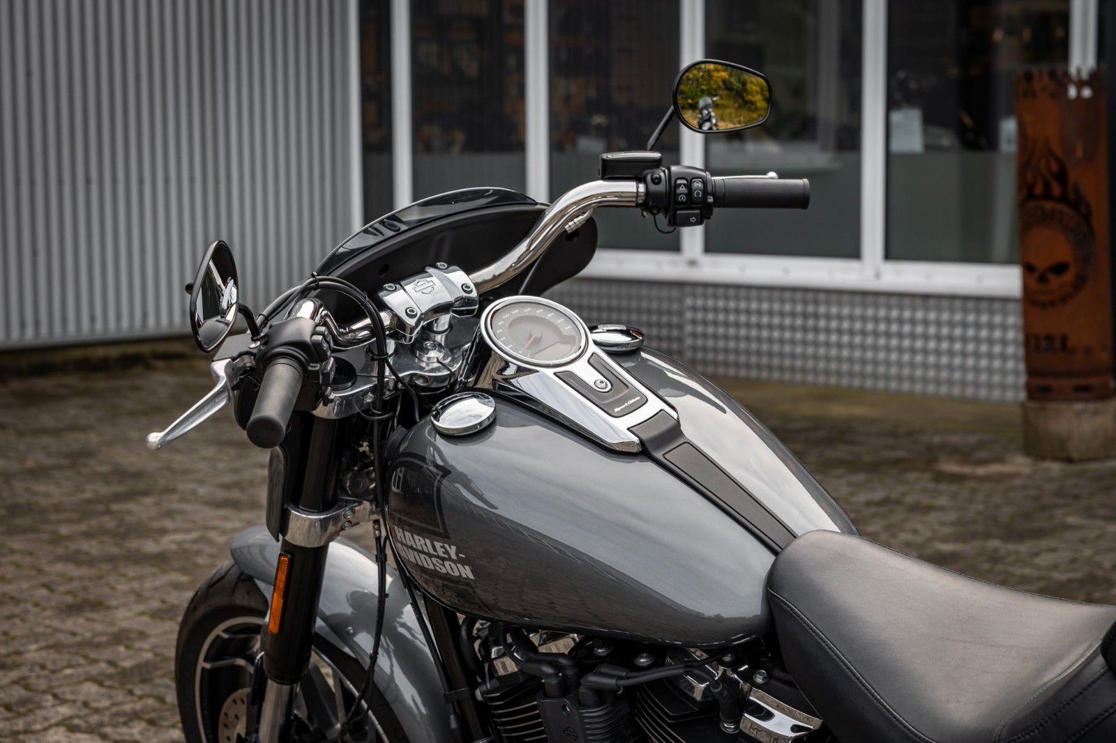 Fahrzeugabbildung Harley-Davidson FLSB Sport Glide Softail - TORXSTER KIT - J&H