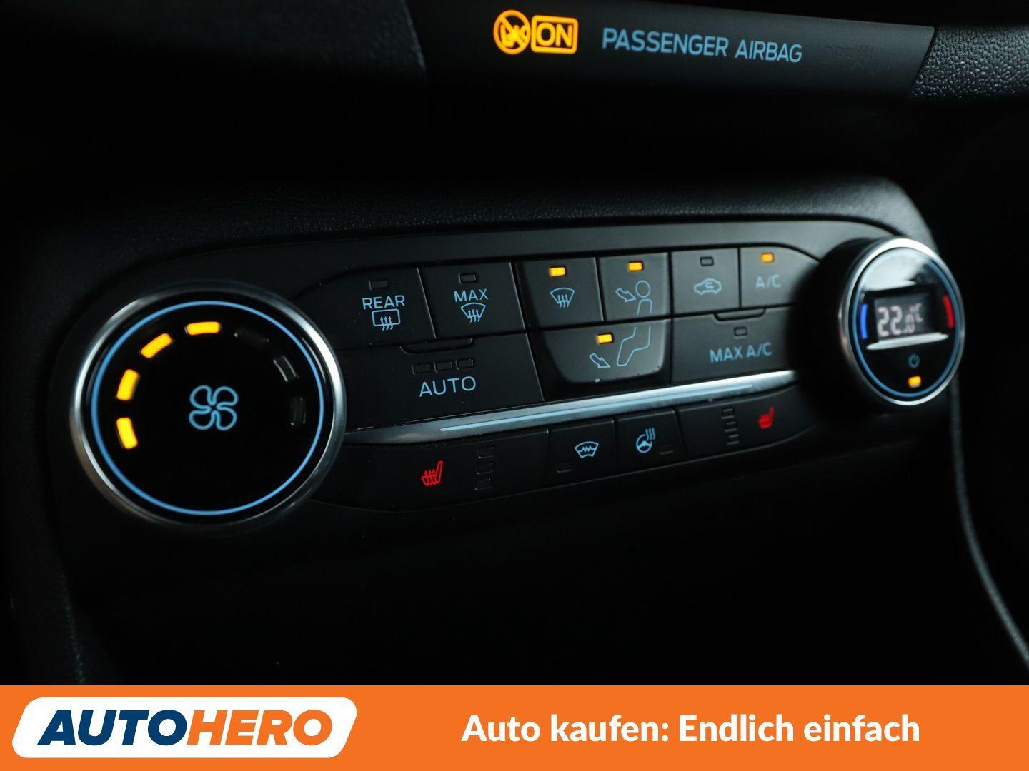 Ford Fiesta 1.5 EcoBoost ST *NAVI*LED*TEMPO*PDC*PANO*