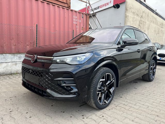 Volkswagen Tiguan 2.0 TDI DSG R-Line /AHK/Panorama/20/Leder