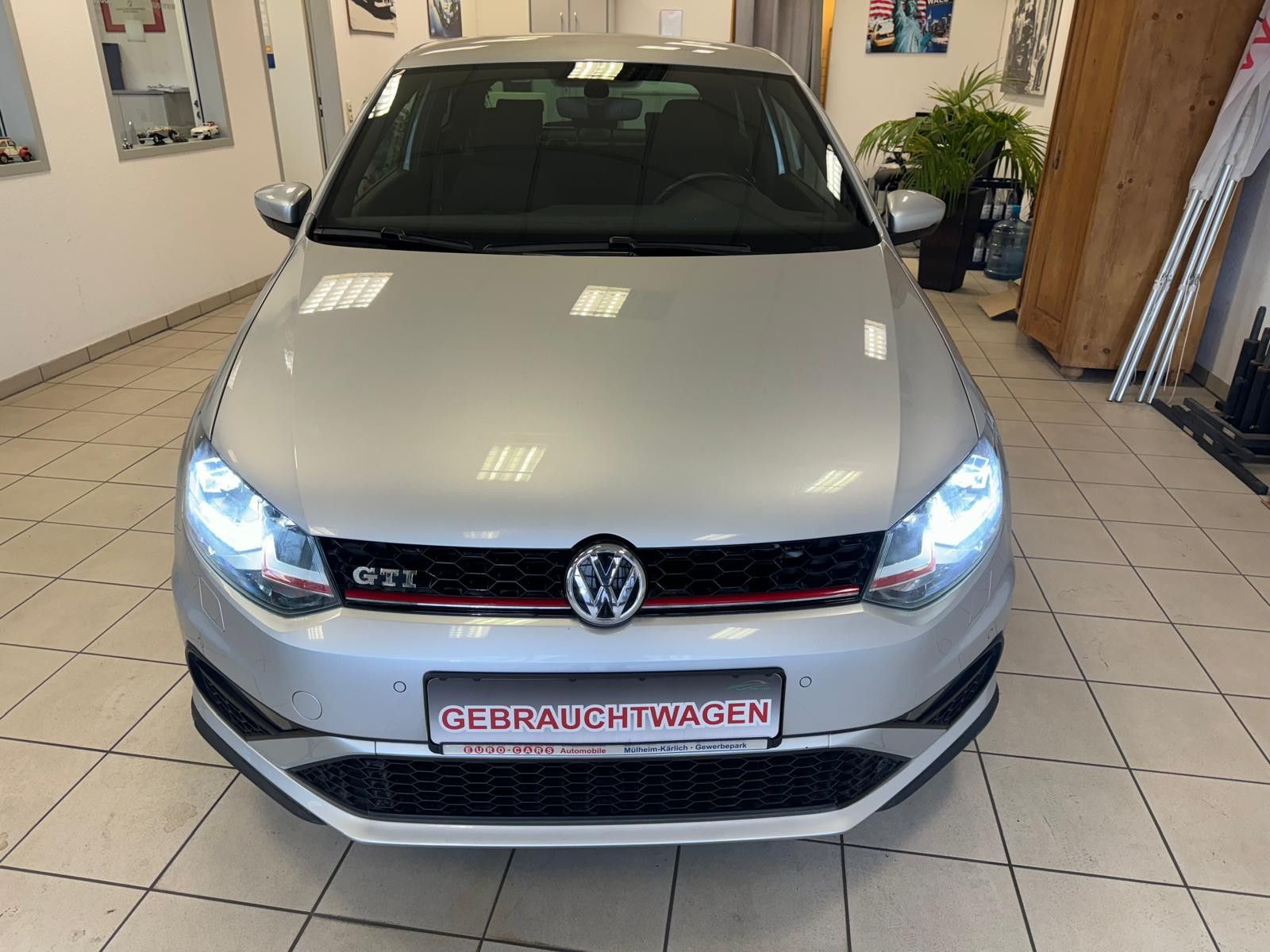 Fahrzeugabbildung Volkswagen Polo V GTI/ 1.HAND/SCHECKHEFT/WENIG KM/LED