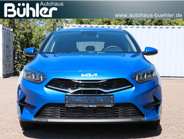 Kia Ceed Vision PLUS LED-Scheinwerfer 1.5 T-GDI D...