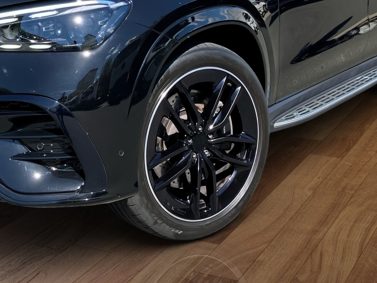 Fahrzeugabbildung Mercedes-Benz GLE 450 d 4M AMG Night+Pano+HUD+StdHz+FahrassPak