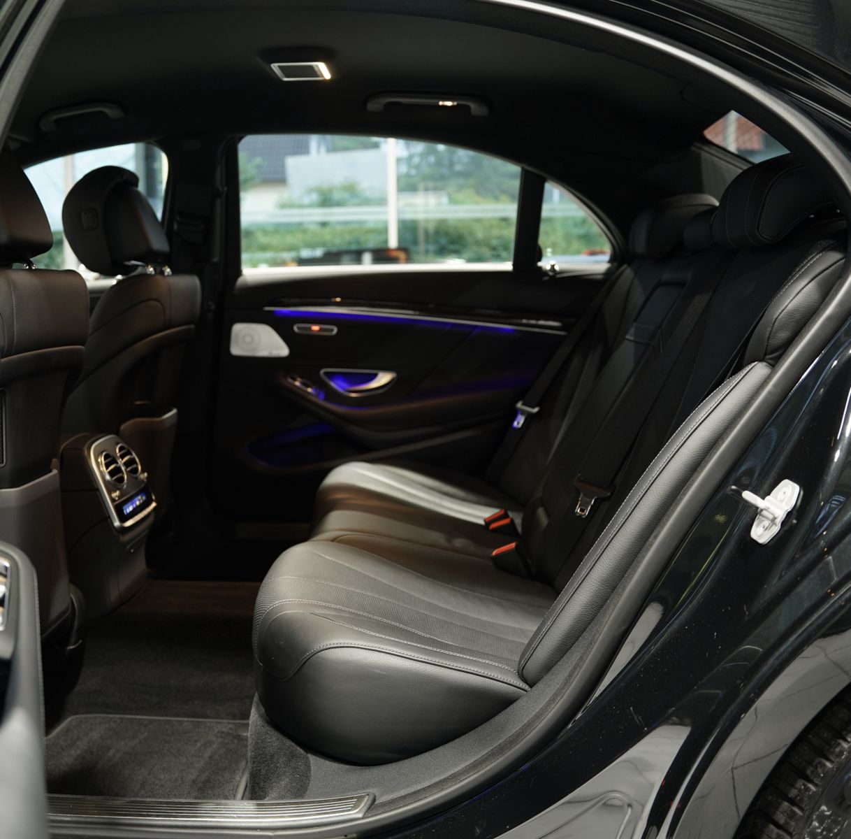 Mercedes Benz S 560