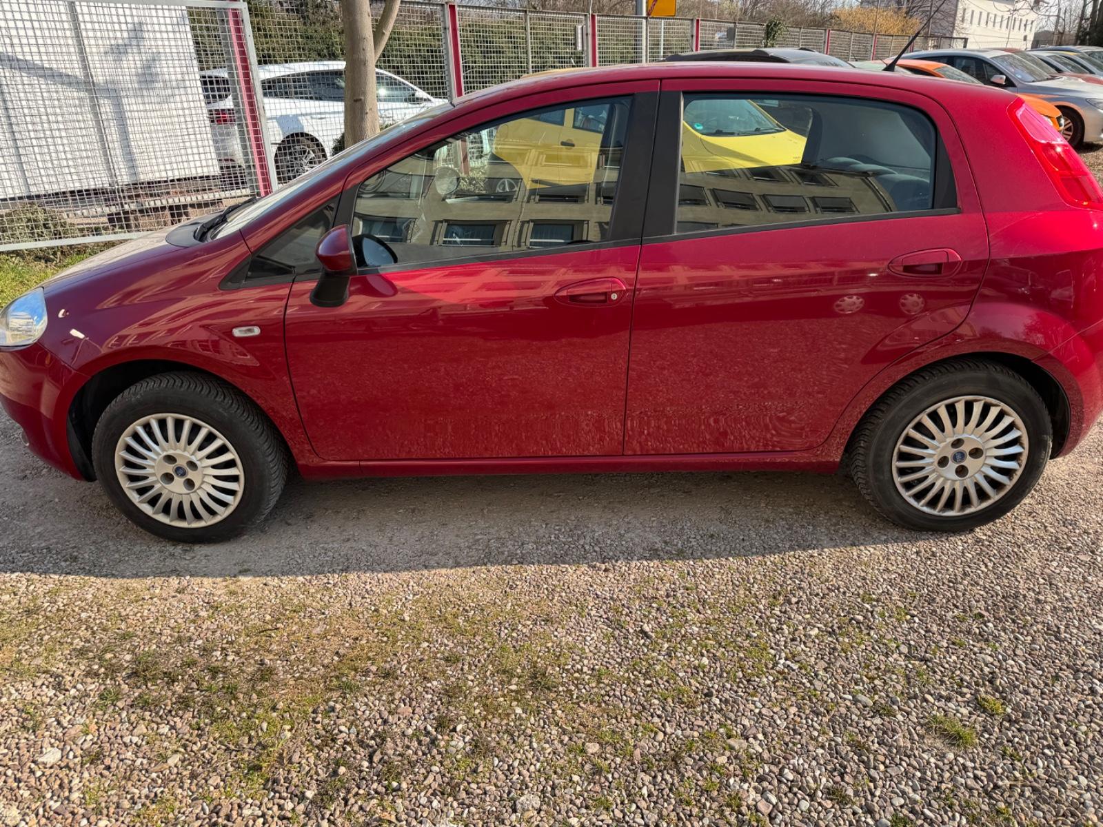 Fiat Grande Punto 1.2 8V Dynamic, HU NEU