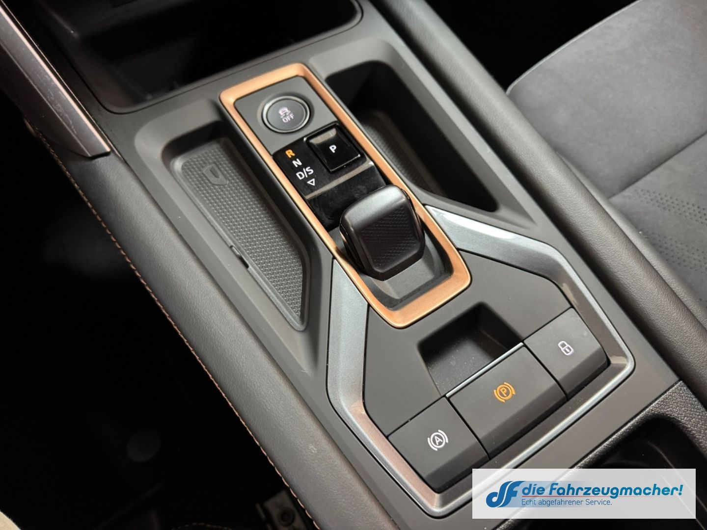 Fahrzeugabbildung CUPRA Leon 1.5 eTSI 110 kW neues Modell*DSG*Digi C*Mem