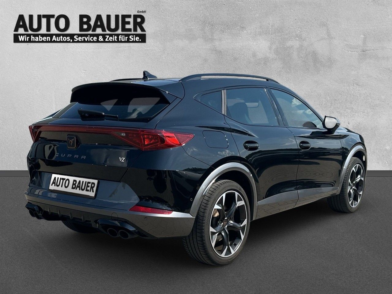Fahrzeugabbildung CUPRA Formentor VZ 2.0TSI 4Drive 310PS DSG+*AHK*Beats* - mit KI generiert/bearbeitet
